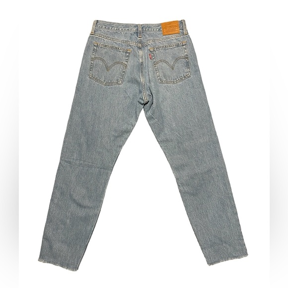 Levi's Denim - LEVIS PREMIUM “wedgie” jeans size 28